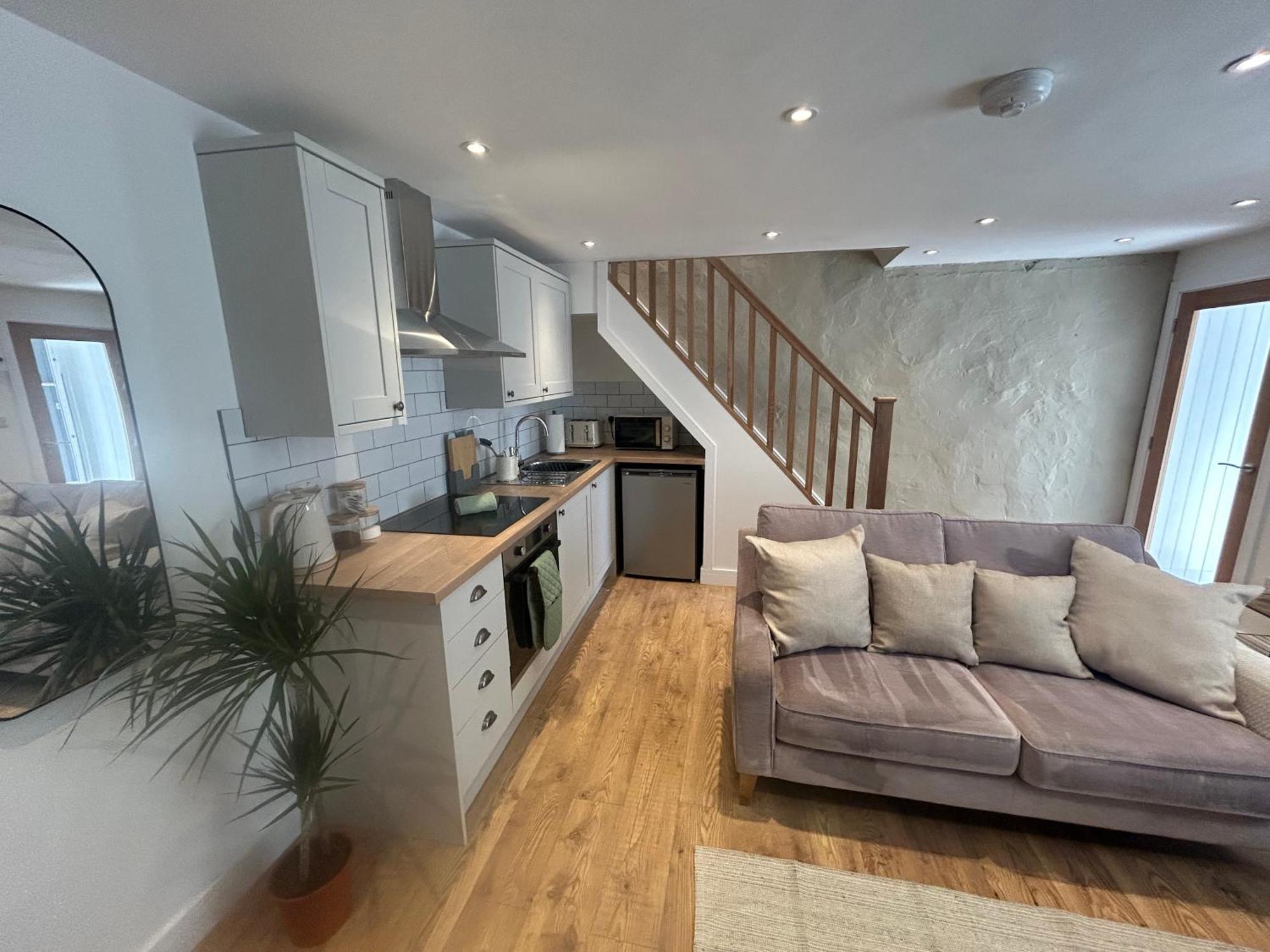 Cosy Modern Miners Cottage Llanllechid Εξωτερικό φωτογραφία