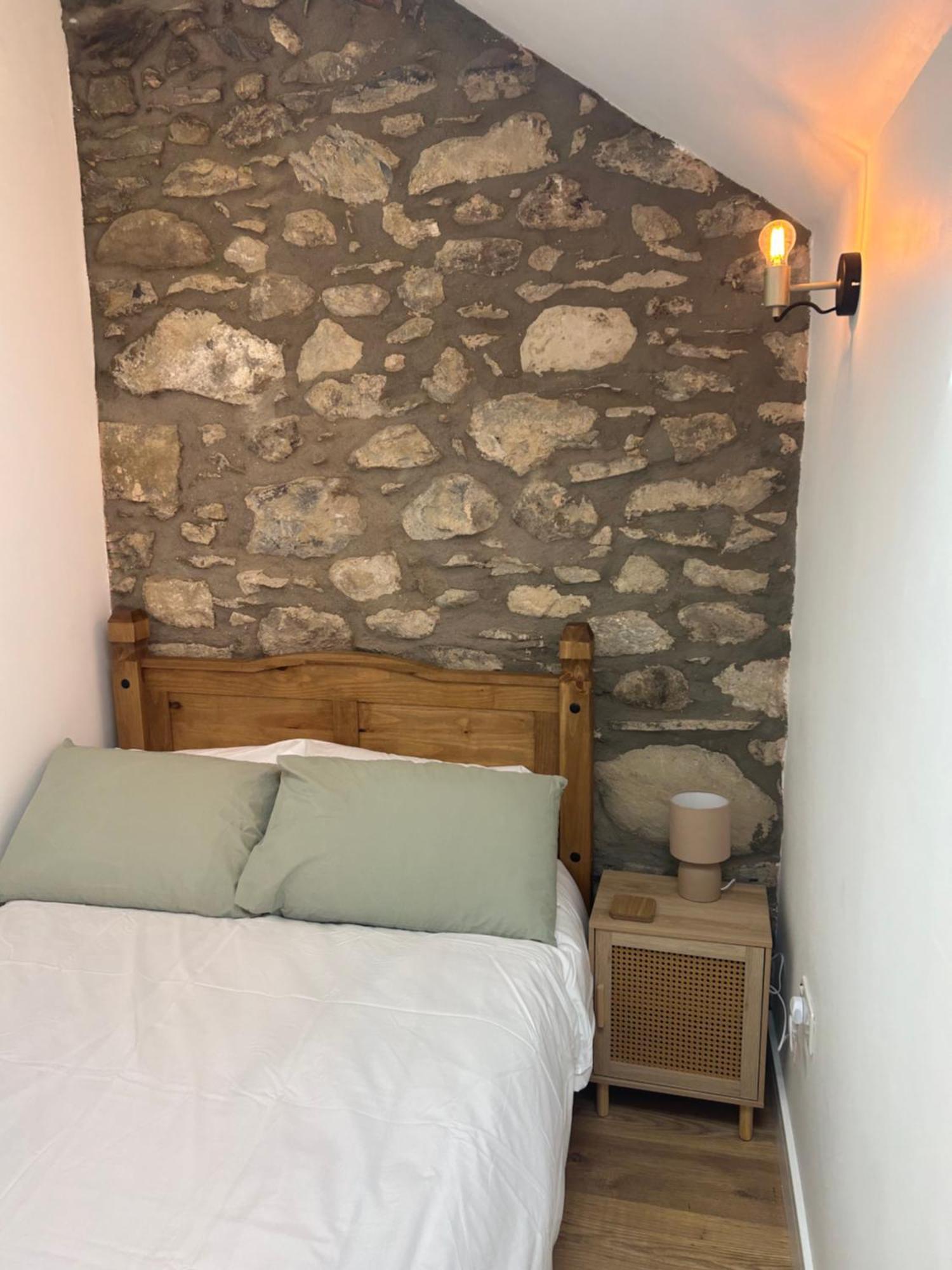 Cosy Modern Miners Cottage Llanllechid Εξωτερικό φωτογραφία